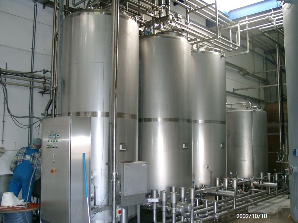 Product, milk storage and milk distribution system