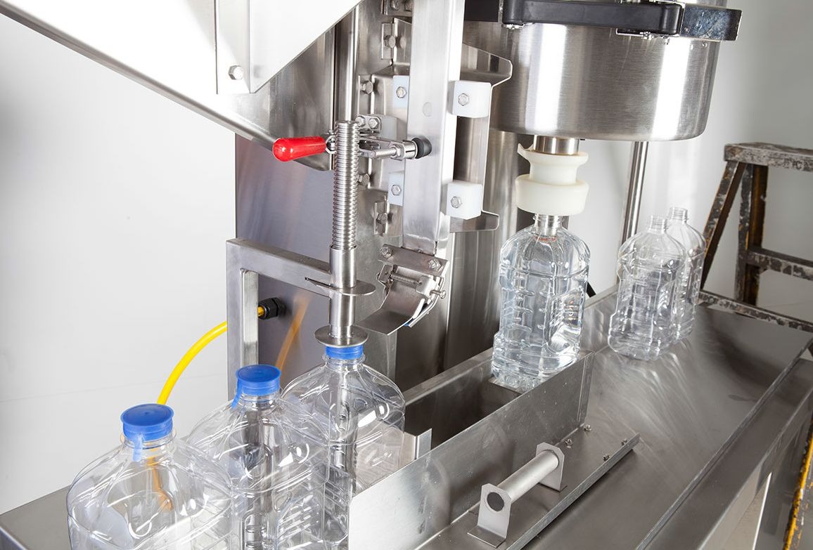 Bottle fillers C. van 't Riet / Dairy Technology USA