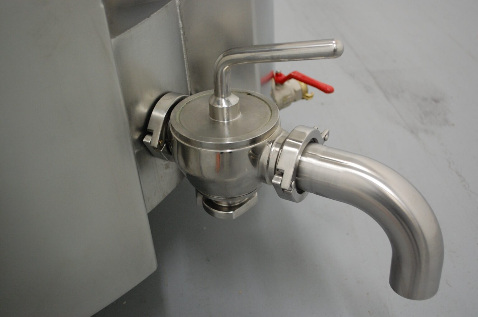 Vat / Batch Pasteurizer C. van 't Riet / Dairy Technology USA