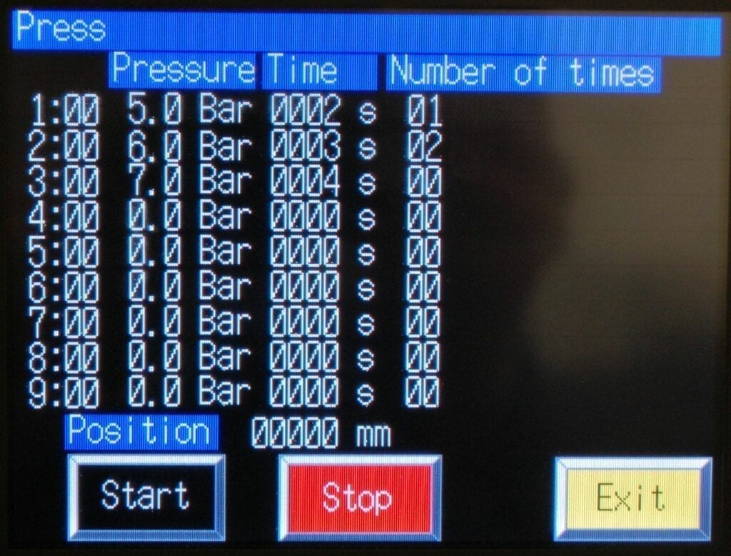 Screen displaying pressure, time, and counts with control buttons.