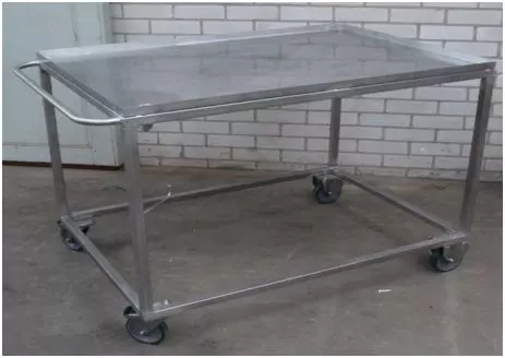 Drainage table